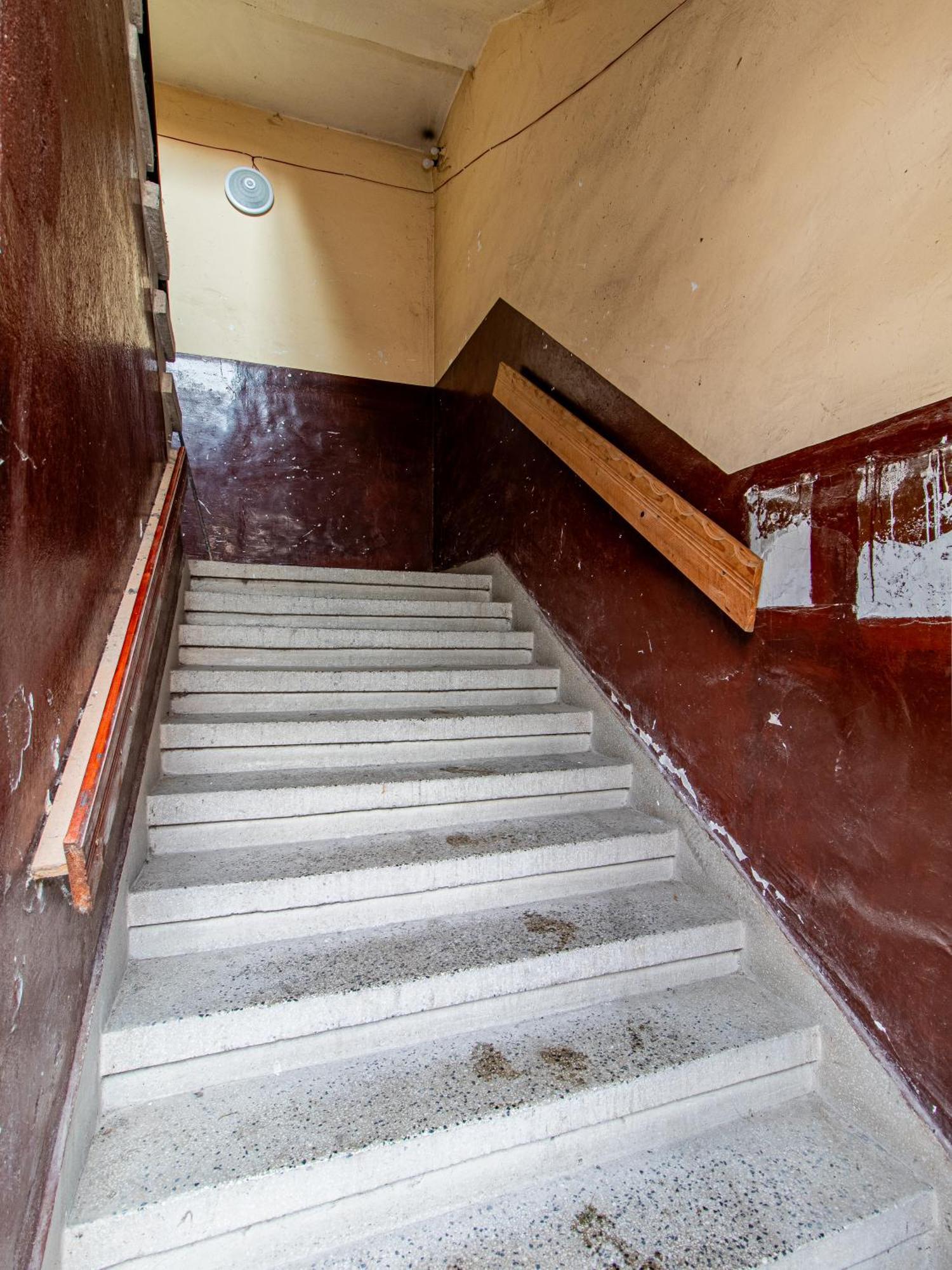 Vazov Loft - *